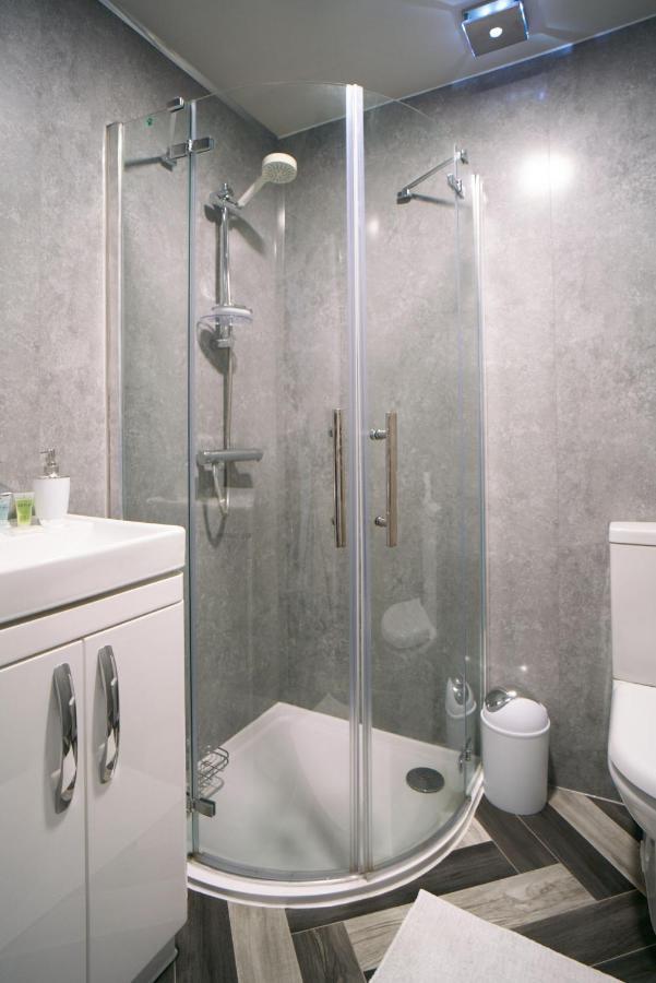 Meadow Apartment Dumbarton Εξωτερικό φωτογραφία